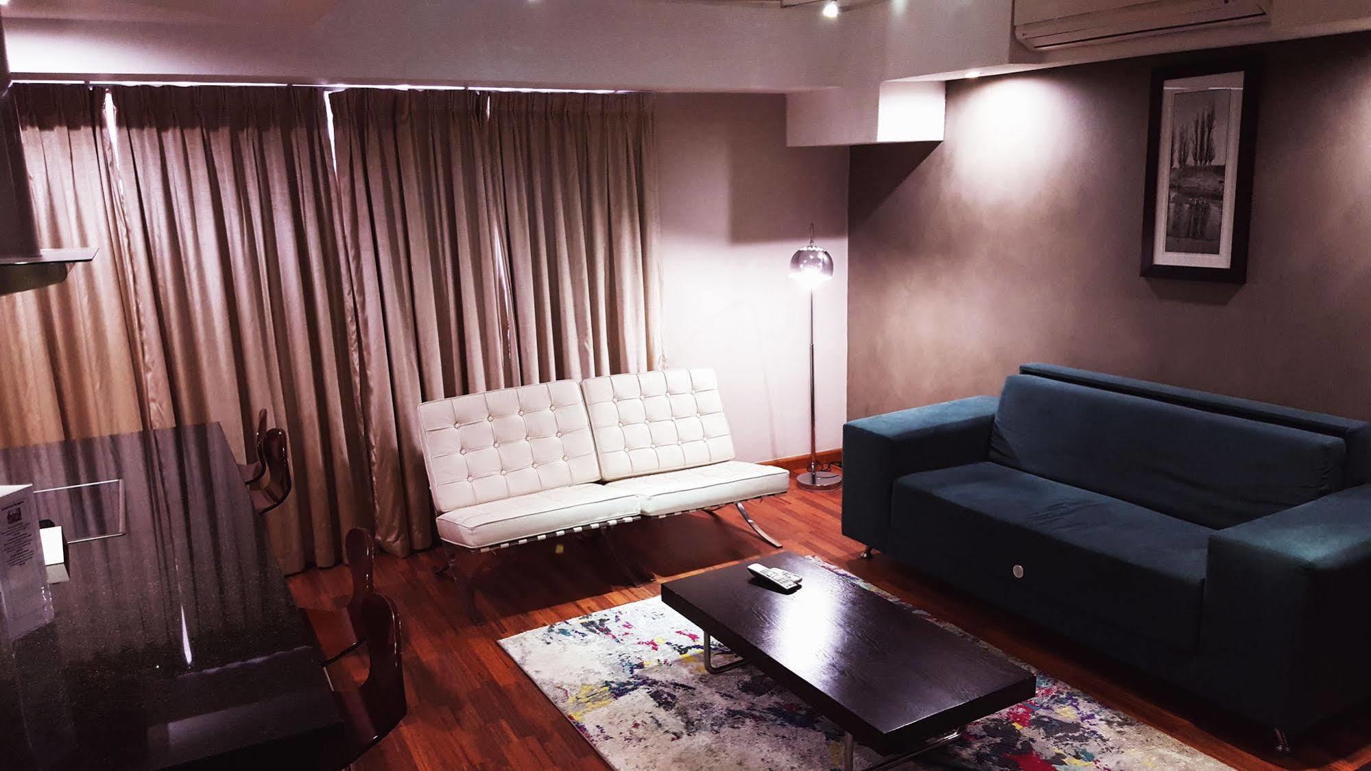 Aparthotel Circa Luxury